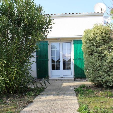 Maison De Vacances A St-Georges-D'Oleron - 6 Couchages, Proche Plage, Terrasse, Parking, Menage Inclus - Fr-1-246A-69 Saint-Georges-d'Oleron Luaran gambar